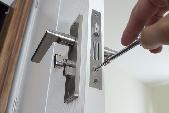 Our local locksmiths are able to repair and install door locks for properties in Oxted and the local area.